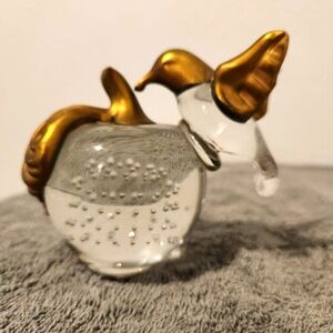 VTG Apple Hummingbird Art Glass Blown Apple W/Applied Gold paperweight polished